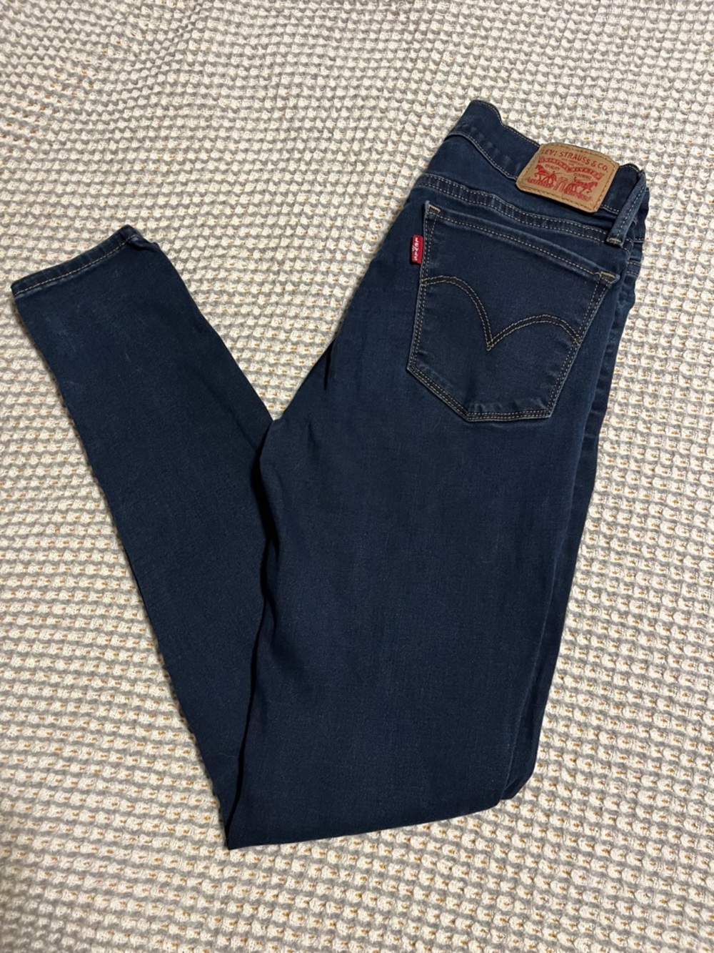Levi's Women's Navy Skinny Jeans